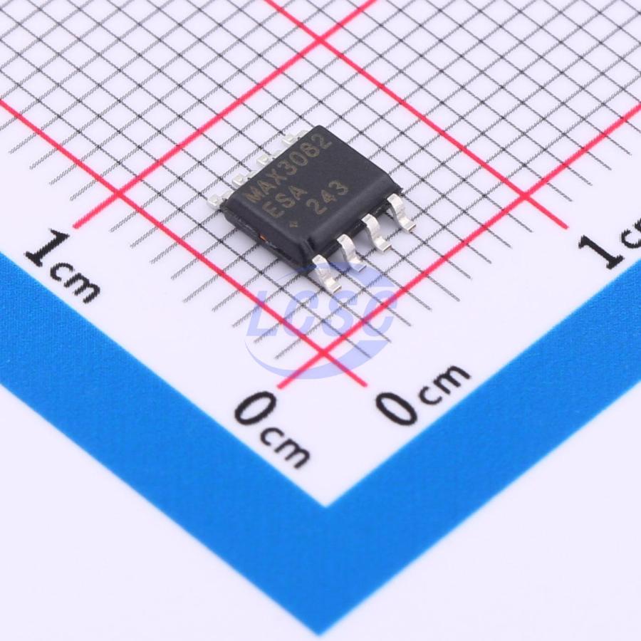 MAX3082ESA+T MAXIM