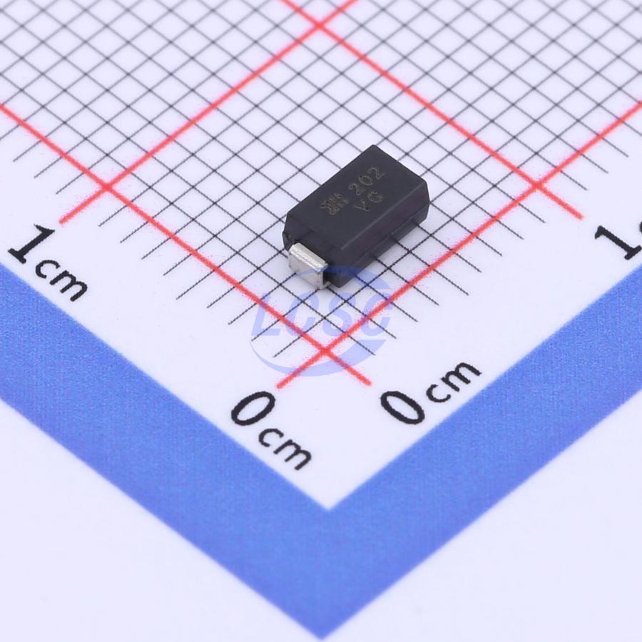 SMAJ28CAQ-13-F DIODES