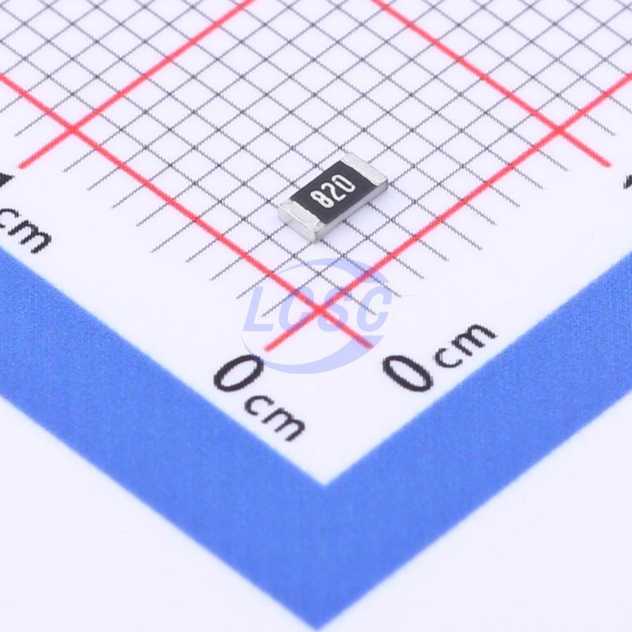 1206 ±5% 82Ω VO