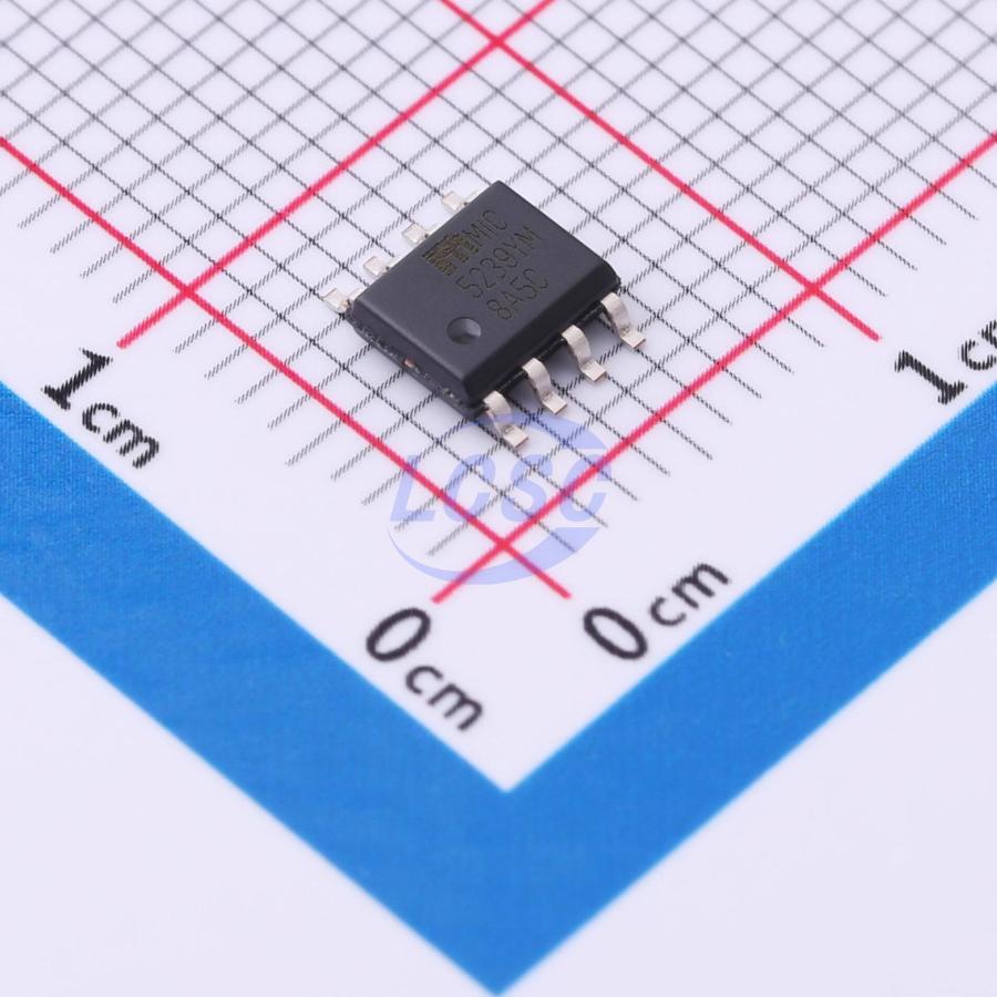 MIC5239YM-TR MICROCHIP
